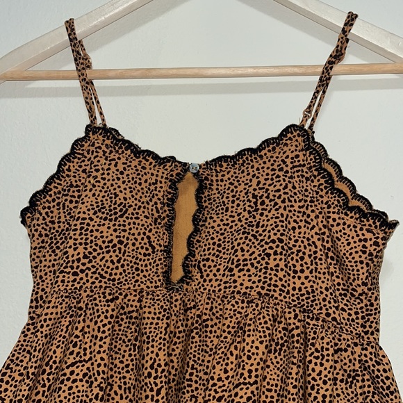 Urban Outfitters Hanna Rayon Tiered Scallop Babydoll Mini Dress Size XS - Picture 7 of 10